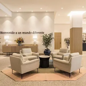 **** Hotel Ilunion Les Corts Spa Spain