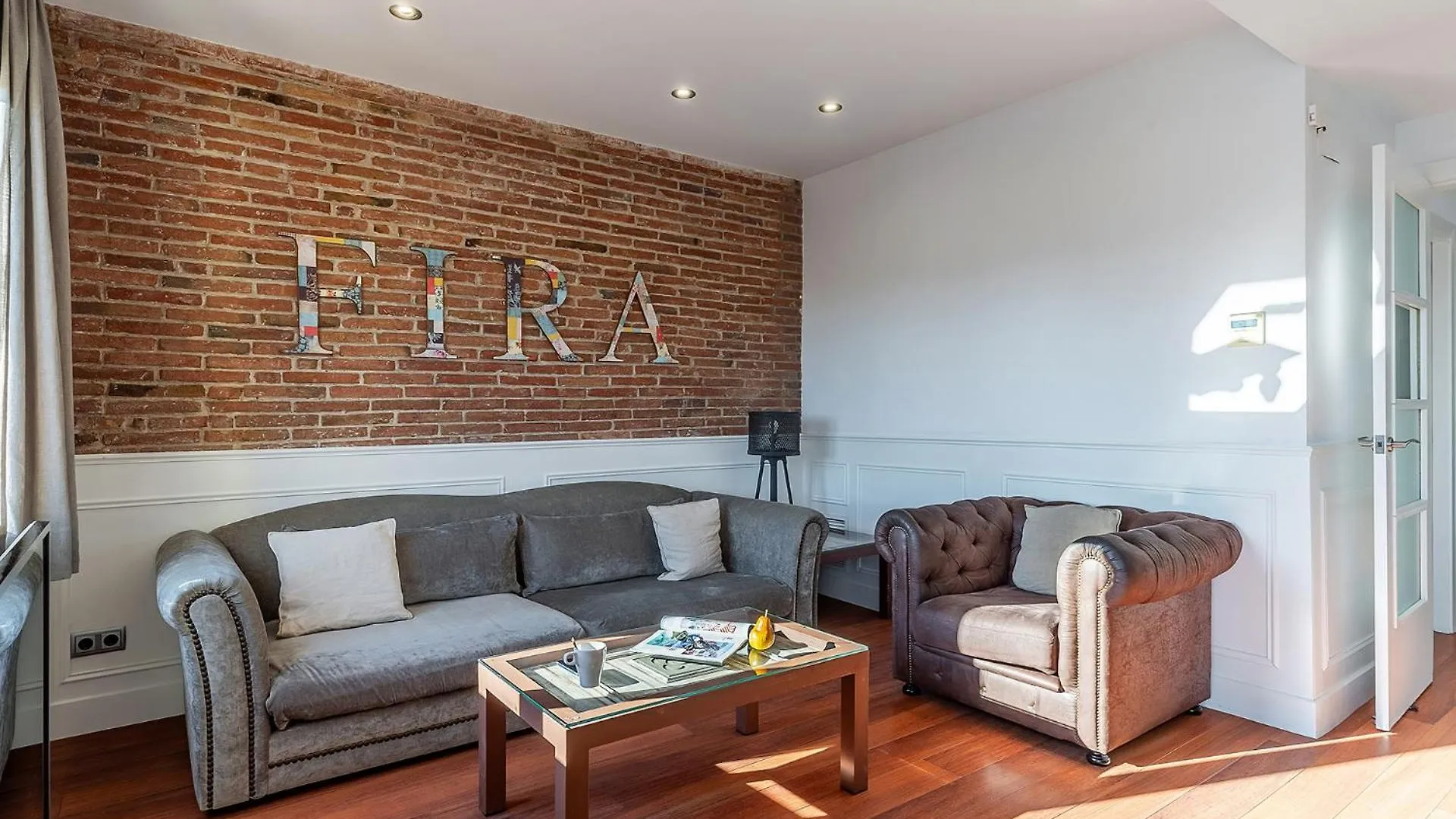 Enjoybcn Fira Apartment Barcelona 0*,